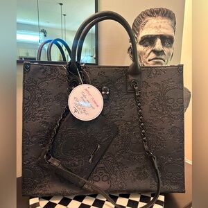 NEW Betsey Johnson Skull Tote Handbag Bag